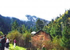 visitors in nine village valley